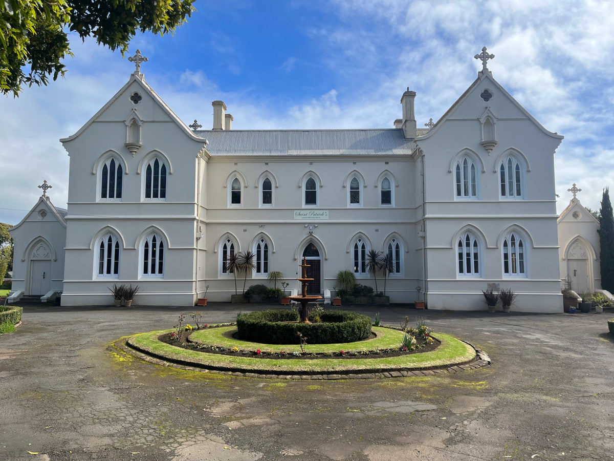 Older image of the Convent at Koroit before it had any renovations.